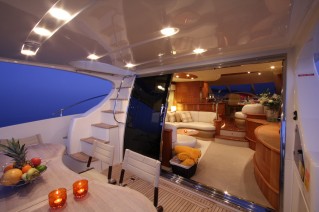 Wiljim -  Aft Deck looking in